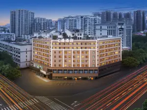 C MAN HOTEL