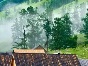 Kanas · Yunyi · Wild Luxury · Vacation Homestay