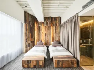 ONE@Tokyo by insomnia