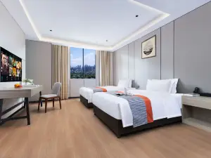 CC.Desgn.Hotel (Chengdu Global Center Century City New Exhibition Center)