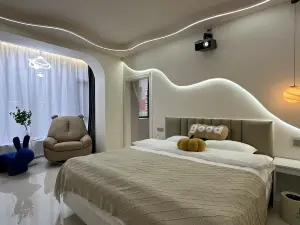 Huaxi Inn