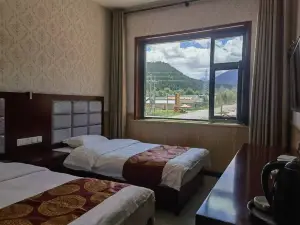 Qilian Tianjing Nanmen Business Hotel