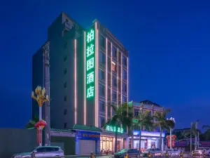 Plato hotel