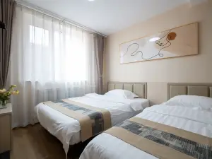 Dalian Jingti International Conference Center Hotel