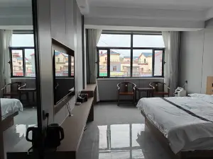 Yunduan Xiaochengju Business Hotel
