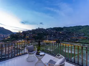Element Boutique Homestay