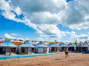 Wulijitai Homestay (Huitengxile Grassland)
