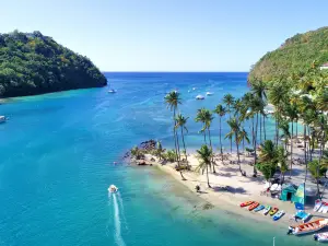 Marigot Beach Club & Dive Resort
