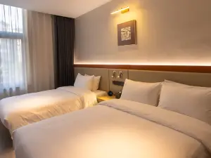 칭무 호텔（난징박물관 시안먼지하철역）