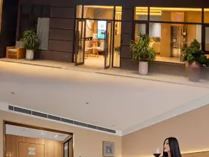 Qujing Quanyi Hotel