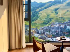 Go to see the mountain dwellers (Longji Jinkeng terraced shop)