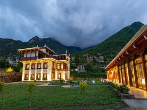 Yixiang Pavilion boutique