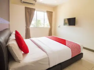 Hotel O Batu Ferringhi Beach formerly ESQ Ferringhi