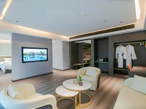 Yilai Hotel (Liling No. 1 Middle School No. 1 Riverside Scenic Area)