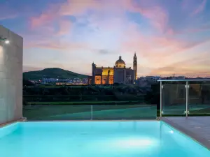 Twilight - 4 bedrooms (sleeps 10 + 2 kids) Ghasri village