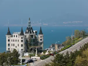 Weihai Bay Four Seasons Castle