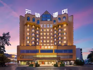 Huating Yunqi Hotel