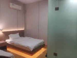 Beihai Wanke Homestay (Tieshangang Linhai Industrial Zone Shop)