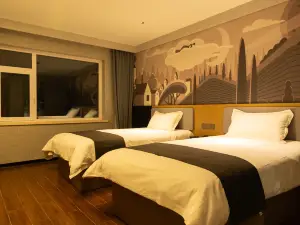 Junyi Chain Hotel (Dongguang)