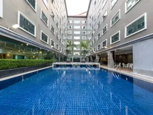 EZZI Hotel (Pattaya Jomtien Beach Branch)