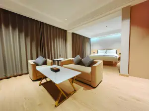 Silk Road Manju Hotel (Minqin)