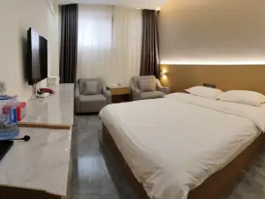 Xinbao Business Hotel