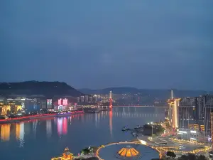 충칭 쑤뤼싱수팡 호텔(완다광창）
