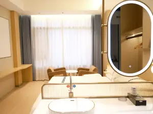 Nanshan Li · Mountain Wilderness Starry Sky Chill Vibes Luxury Vacation Stay