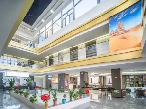 Qingfeng Xiaozhu Hotel