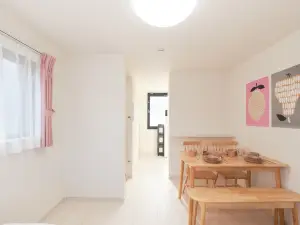 Flora Maison Kamiochiai by Tranova