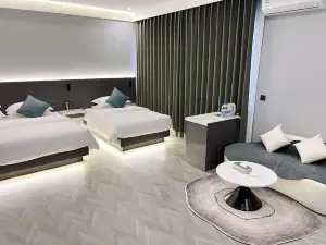 Mengzi Xuanlu Business Hotel (Nanhu Park Branch)