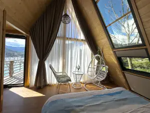 Ah Rong Li's Home - Xiangge Lila Homestay