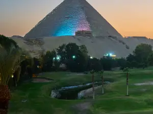 Beit Khufu Pyramid Hotel