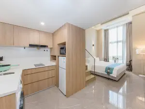 Langhui Executive Apartment (Shenzhen Nanshan Metro Station Raffles Square)