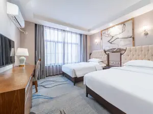 Lintao Yijing Oriental Hotel