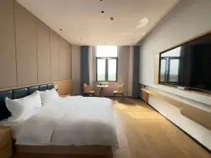 Yuemei Holiday Hotel
