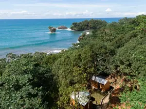 Bobocabin Madasari, Pangandaran