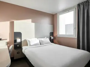 B&Bホテルパリノールゴネスパークデエキスポ