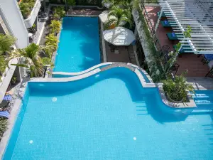 Cambana La Riviere Hotel