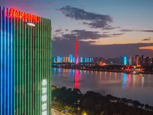 Hampton by Hilton Linyi Yihe River