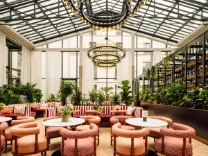 Le Jardin de Verre by Locke