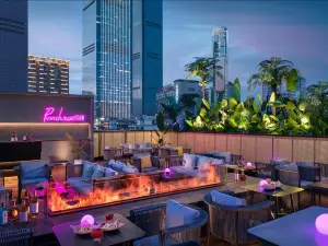 FUNGEE S Hotel (Wuyi Square, Huangxing Square Station, Changsha)