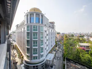 Airbus Hotel @ Phawana Station