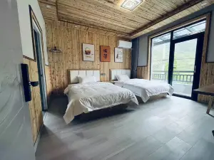 Yueting Qingju Homestay