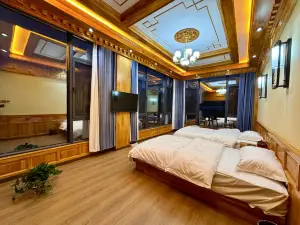 Zhagana Longbao Homestay