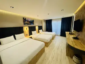 KARACA HOTEL VAN