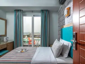 City Life Hotel