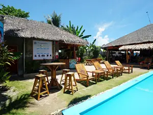MAD Monkey Hostel Siargao