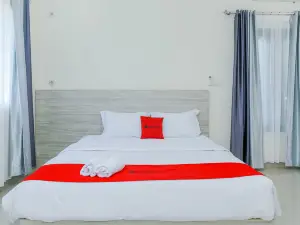 RedDoorz Plus @ GNG Hotel El Tari Airport Kupang