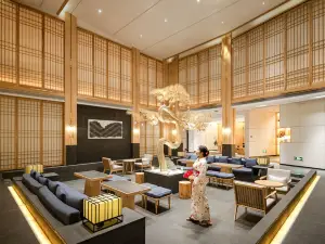 LOHOUSE Lijiang Resort Hotel (Yangshuo Yitian Xijie Pedestrian Street Store)